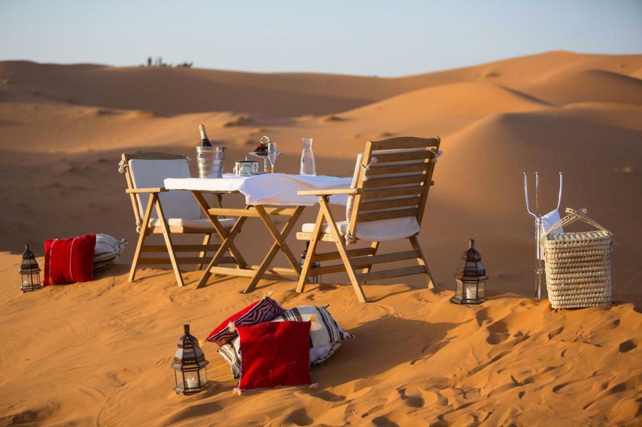 Camp Desert Stars M'Hamid Luaran gambar
